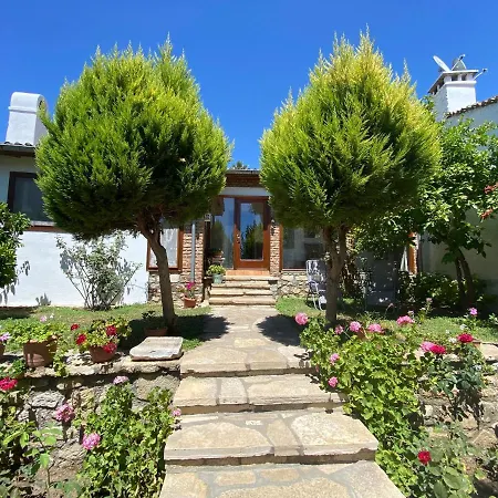 בית נופש Helios House