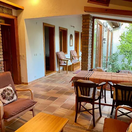 בית נופש Helios House סלצ'וק