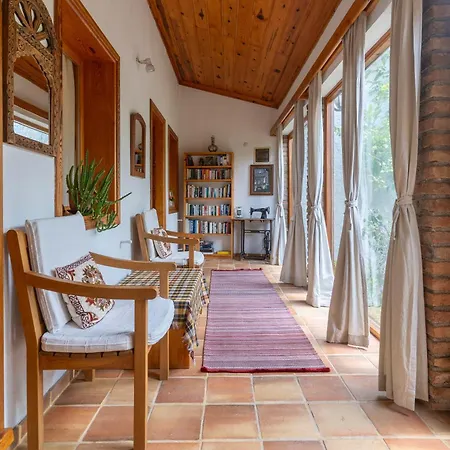 בית נופש Helios House *