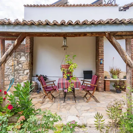 Helios House סלצ'וק